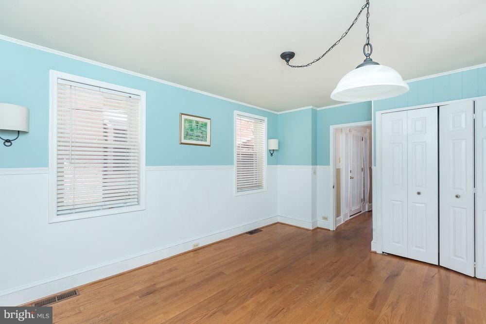1250 Riverside Avenue Baltimore, MD 21230 - Photo 9 of 30 Dining Room w/Extra Storage. Freshly Painted!