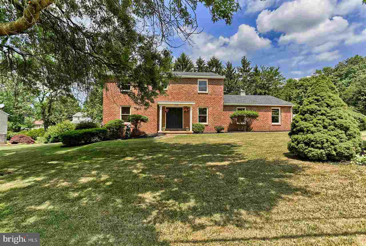 1400 Greenbriar Road York, PA 17404 - Photo 3 of 35 Gallery Image 3