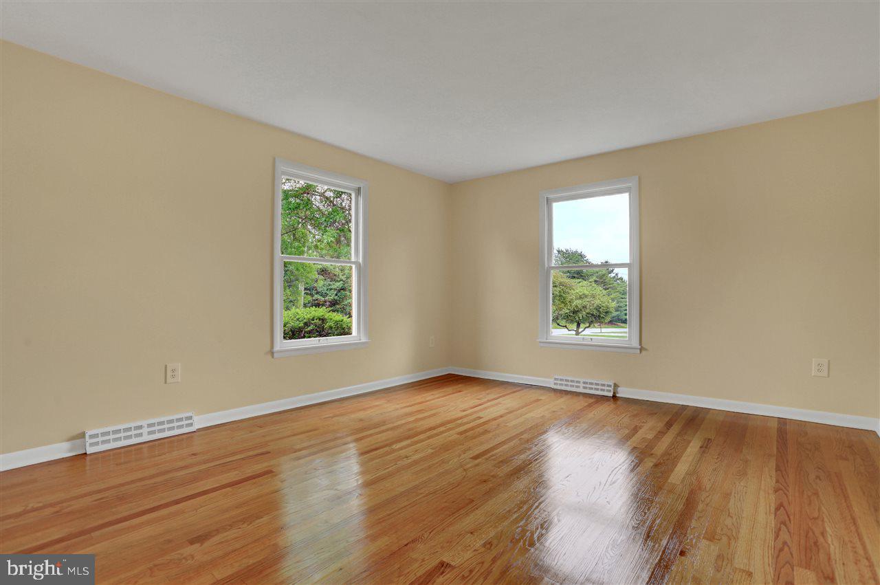 1400 Greenbriar Road York, PA 17404 - Photo 7 of 35 Gallery Image 7