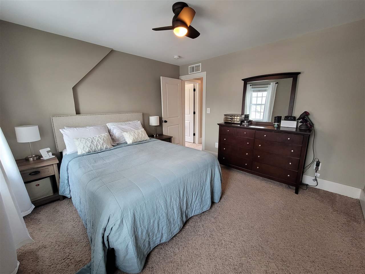 708 Lockwood Road Royal Oak, MI 48067 - Photo 24 of 34