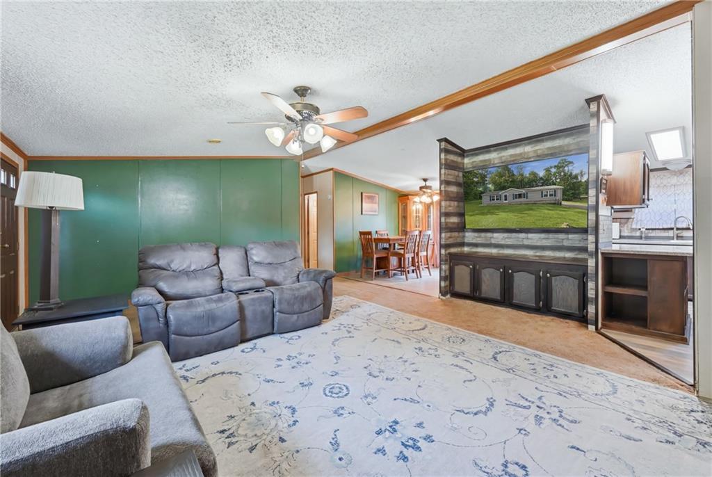 3417 Hubbard-Middlesex Road West Middlesex, PA 16159 - Photo 4 of 35