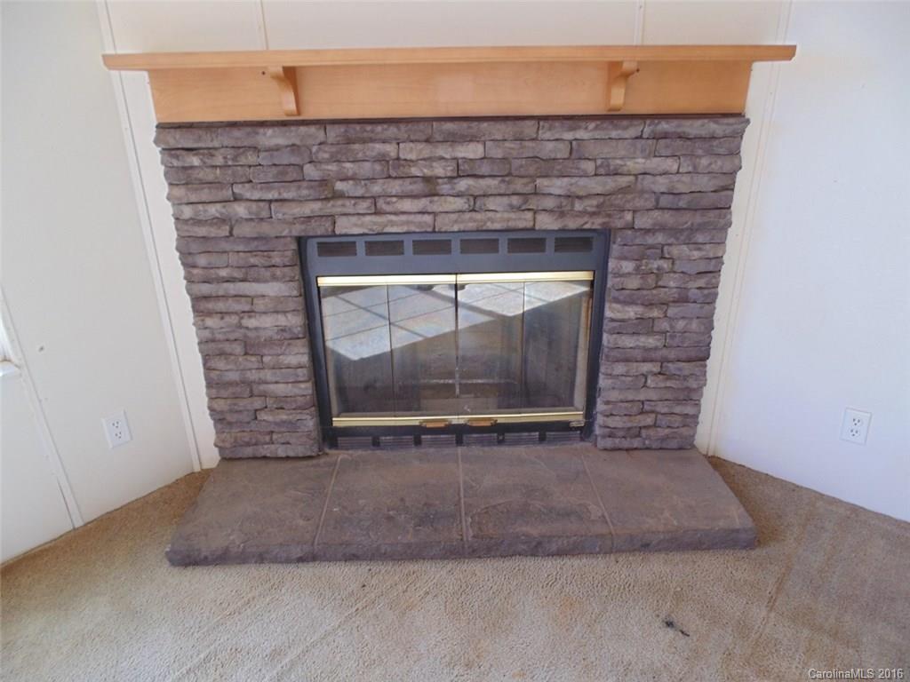 962 Hyder Mountain Road Clyde, NC 28721 - Photo 6 of 15