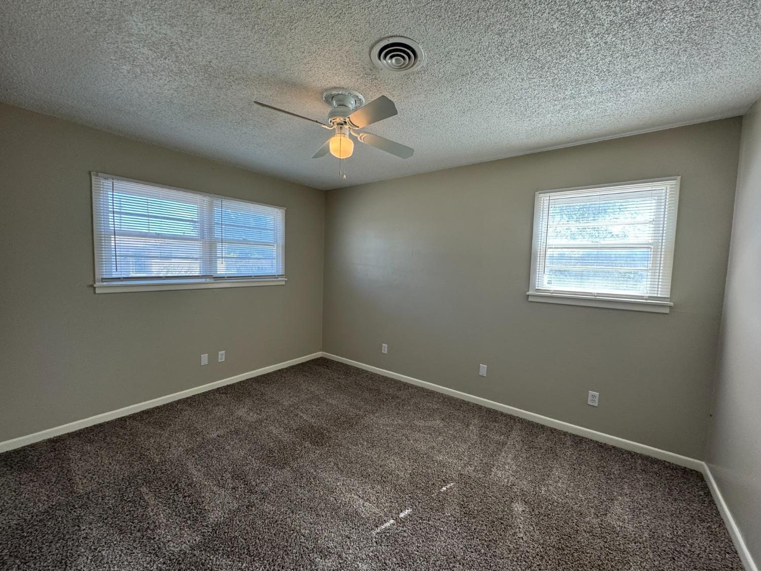 4301 29th Street Lubbock, TX 79410 - Photo 9 of 11 Photo 9