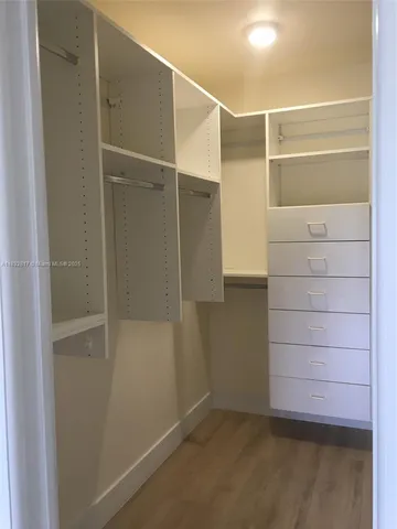 a view of walk in closet