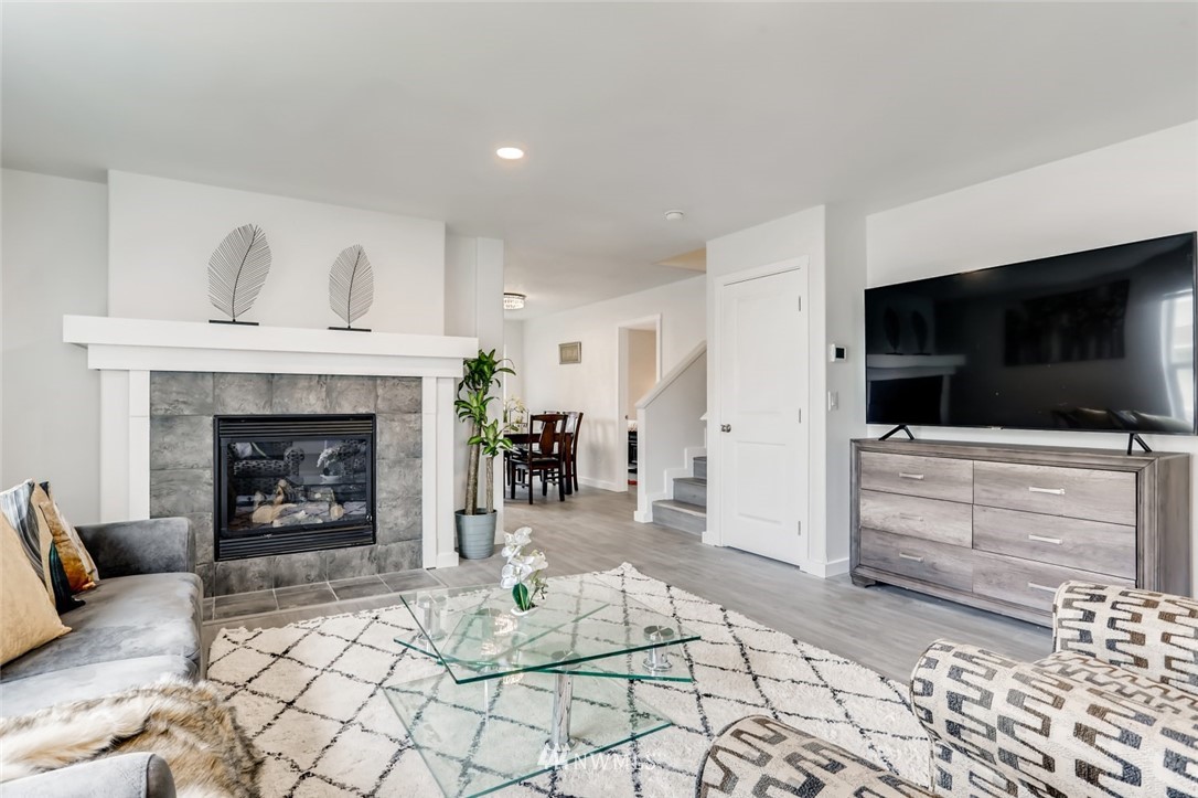 3620 154th Place Southeast Bothell, WA 98012 - Photo 5 of 27