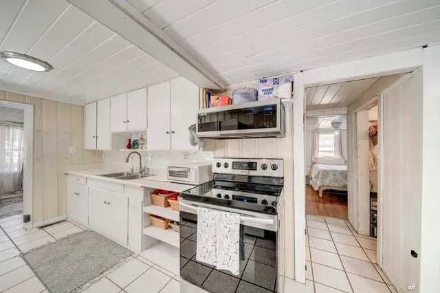 $215,000 | 815 Oakridge Road, Fort Walton Beach, FL 32547