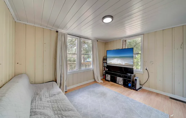 $215,000 | 815 Oakridge Road, Fort Walton Beach, FL 32547