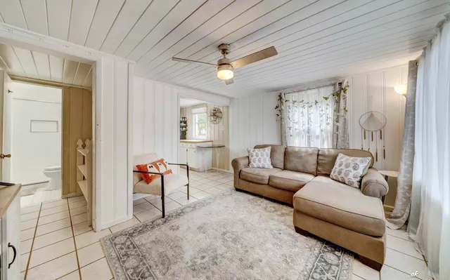 $215,000 | 815 Oakridge Road, Fort Walton Beach, FL 32547