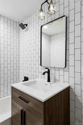 $1,290,000 | 3930 South Hillcrest Drive, Denver, CO 80237