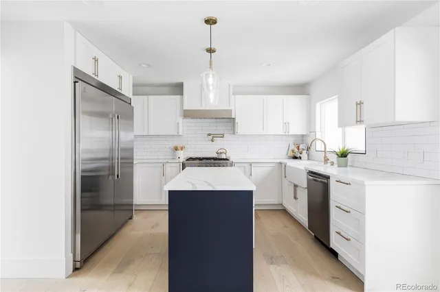 $1,290,000 | 3930 South Hillcrest Drive, Denver, CO 80237