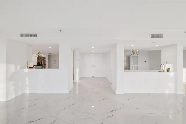 $3,195,000 | 19670 South Beach Road, Unit 314, Jupiter, FL 33469