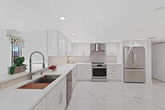 $3,195,000 | 19670 South Beach Road, Unit 314, Jupiter, FL 33469