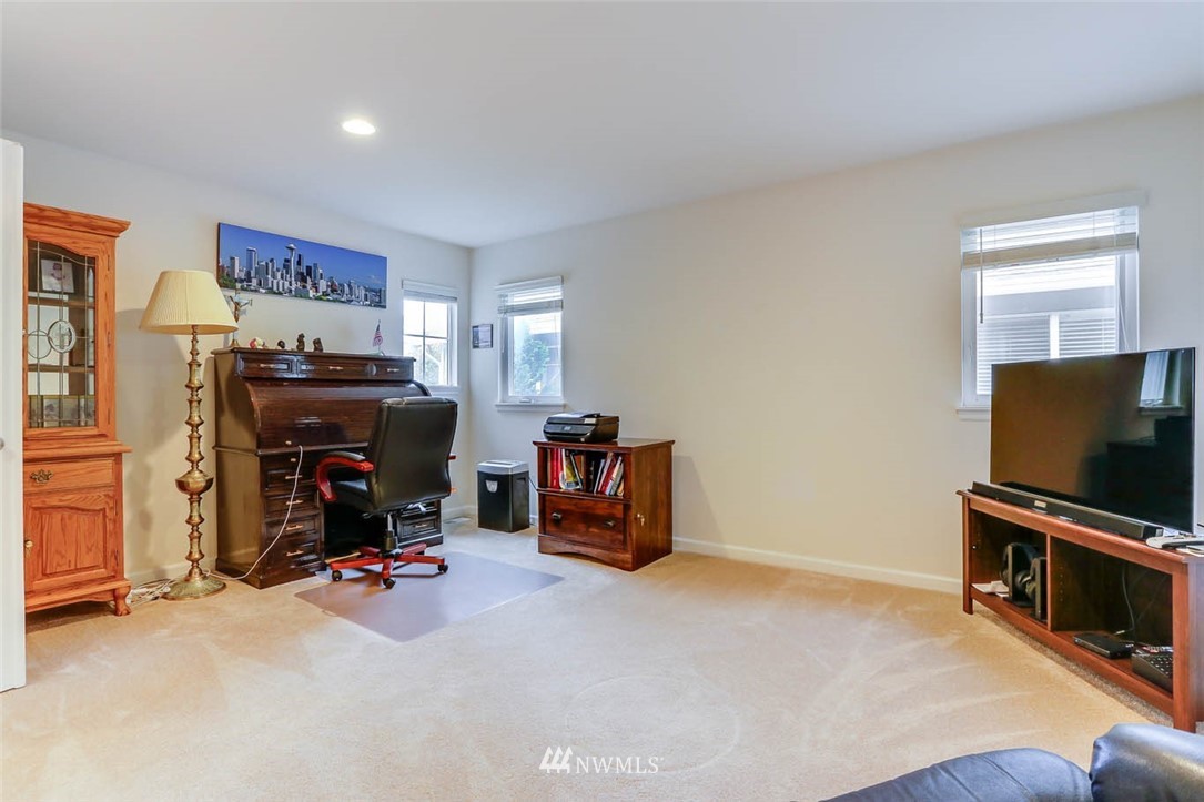 17136 164th Way Southeast Renton, WA 98058 - Photo 24 of 34