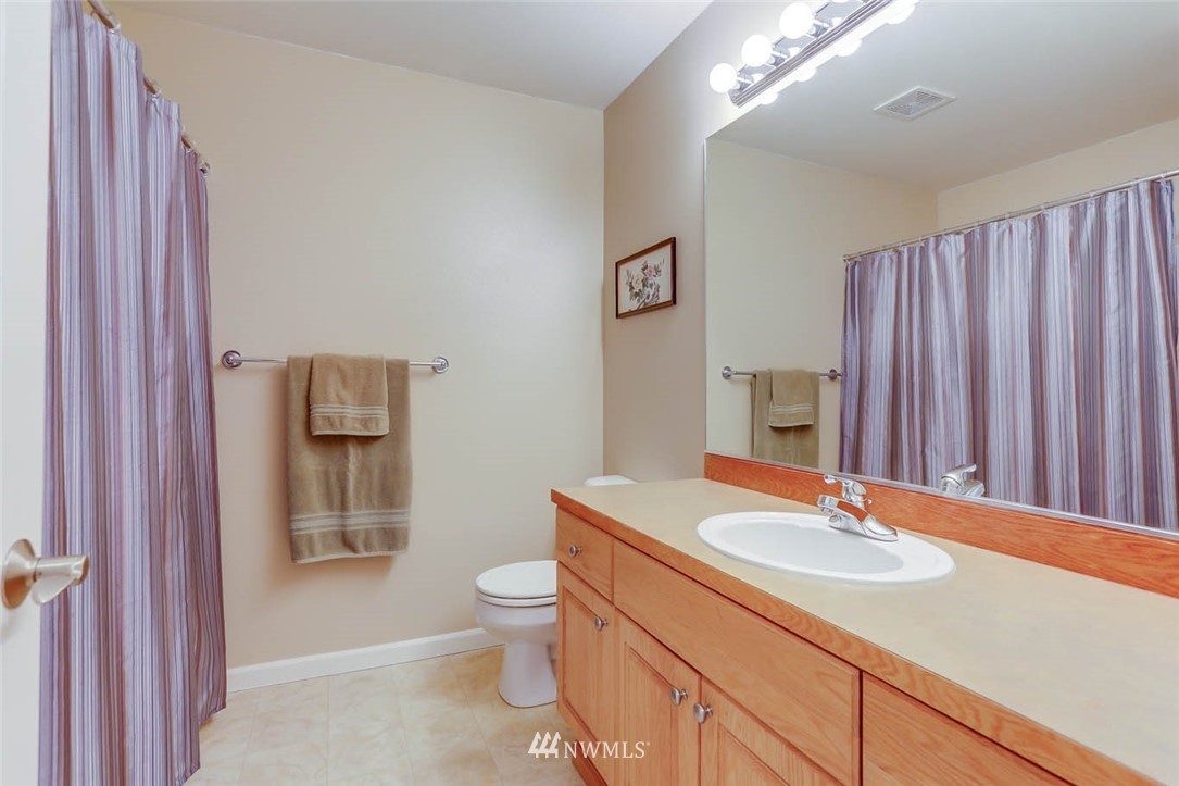 17136 164th Way Southeast Renton, WA 98058 - Photo 28 of 34