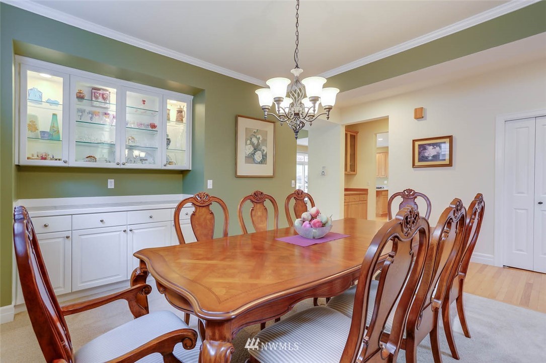 17136 164th Way Southeast Renton, WA 98058 - Photo 5 of 34