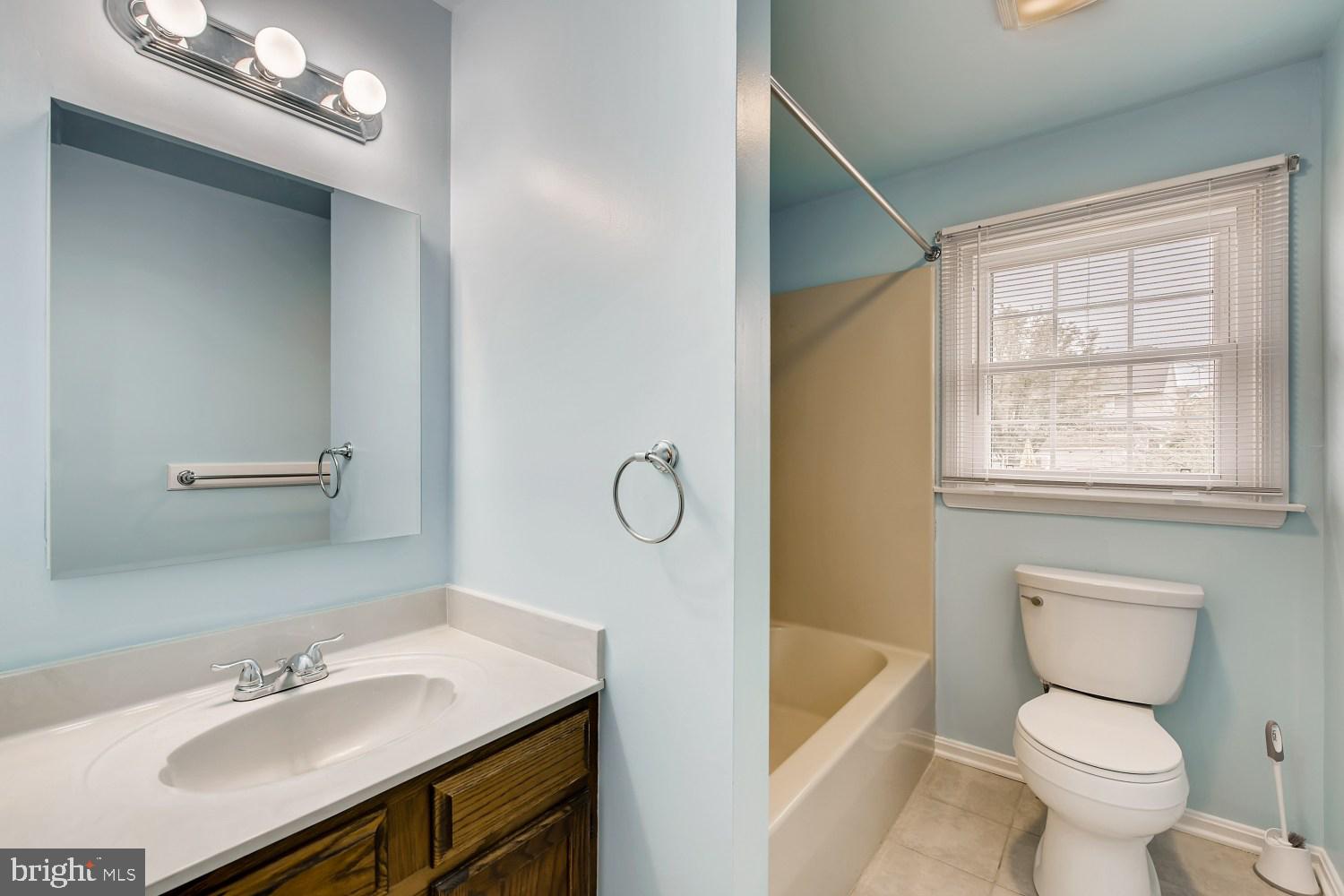 9003 Throgmorton Road Baltimore, MD 21234 - Photo 14 of 28