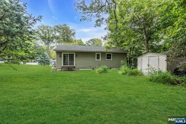 $3,200 | 55 Orchard Drive, Vernon, NJ 07462