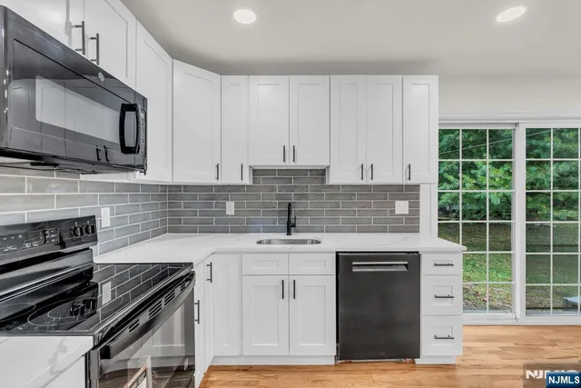 $3,200 | 55 Orchard Drive, Vernon, NJ 07462