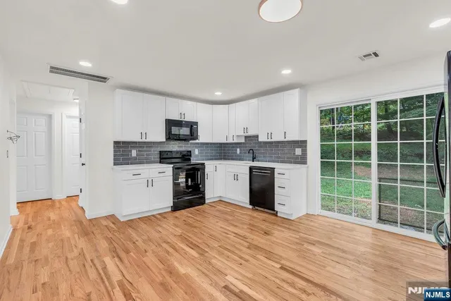 $3,200 | 55 Orchard Drive, Vernon, NJ 07462