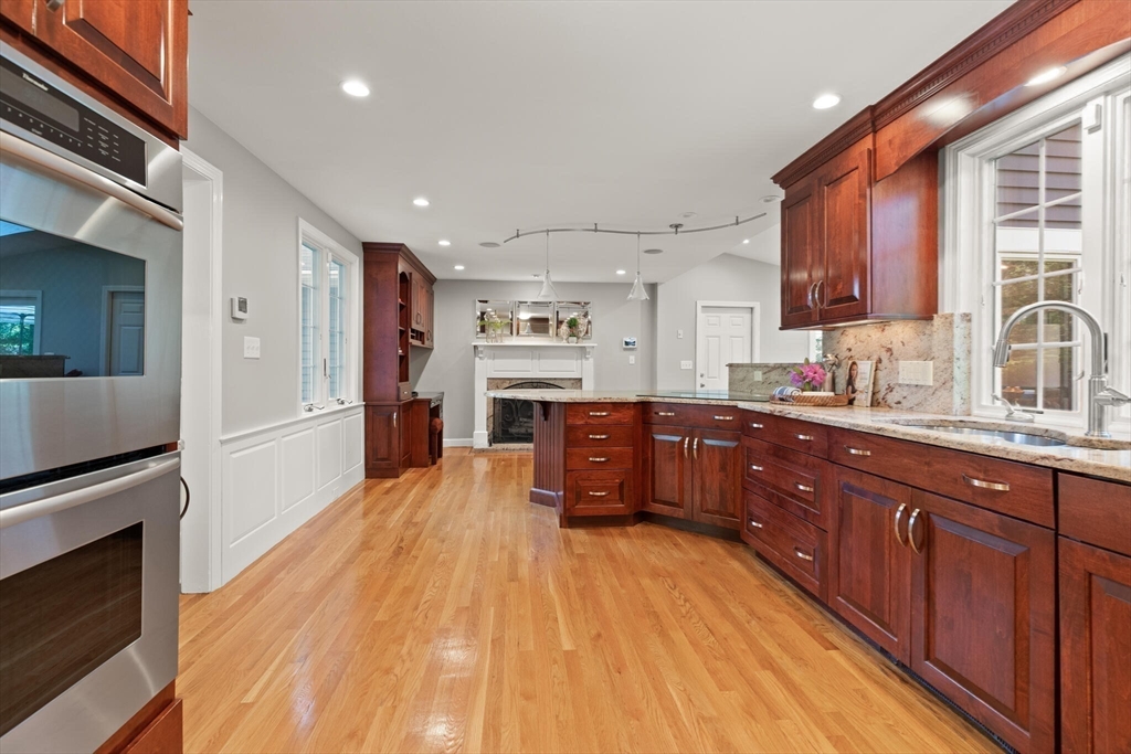 49 James Road Reading, MA 01867 - Photo 13 of 42 Gallery Image 13