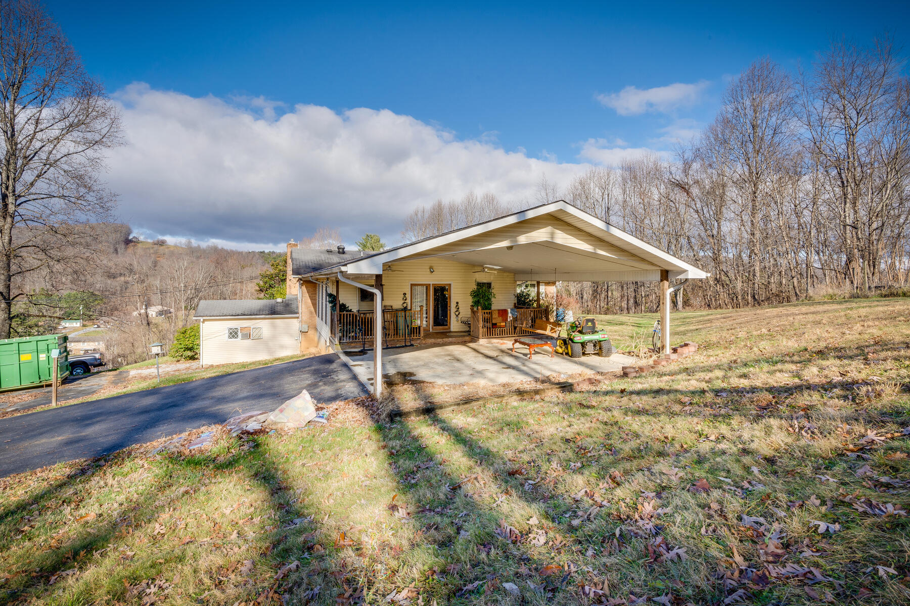 4248 Reedy Creek Road Bristol, VA 24202 - Photo 33 of 44 032