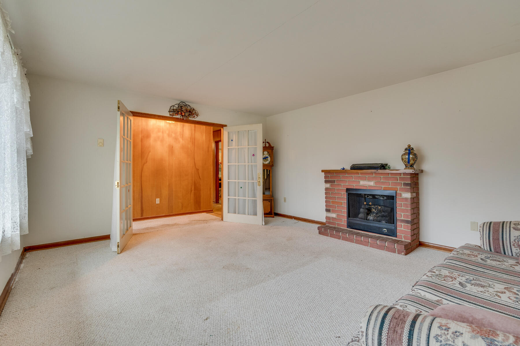 4248 Reedy Creek Road Bristol, VA 24202 - Photo 6 of 44 005