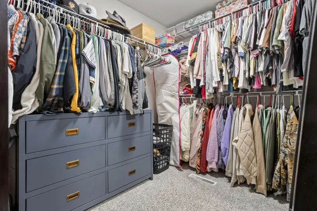 $265,900 | 1438 Suntree Drive, West Fargo, ND 58078