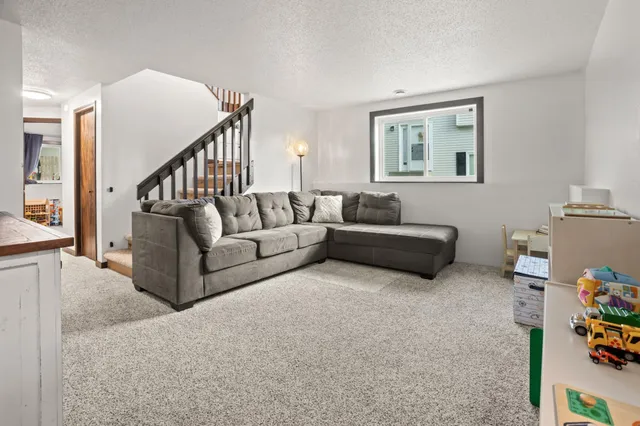 $265,900 | 1438 Suntree Drive, West Fargo, ND 58078