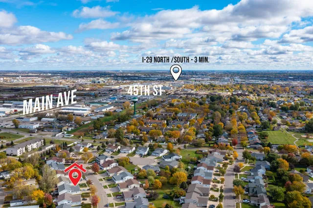 $265,900 | 1438 Suntree Drive, West Fargo, ND 58078