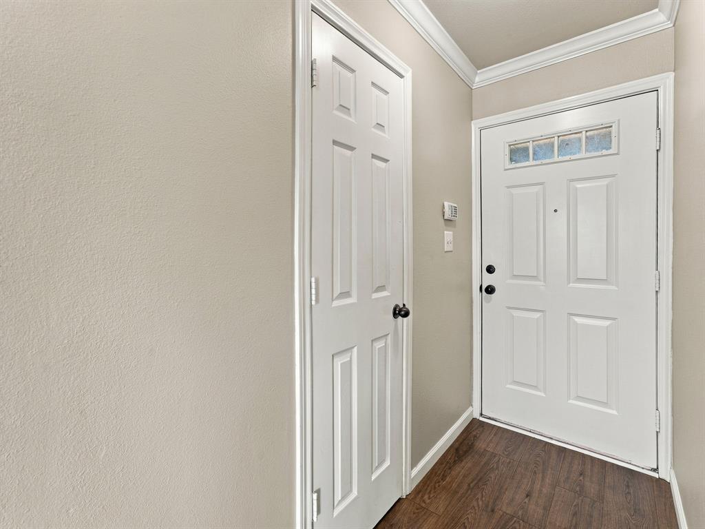 1711 North Chenoweth Road Decatur, TX 76234 - Photo 5 of 36 Gallery Image 5