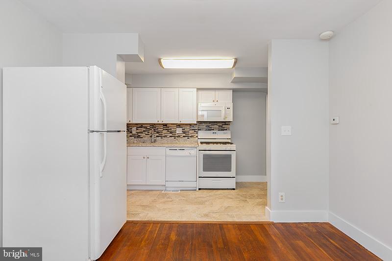 3703 1st Road South Arlington, VA 22204 - Photo 15 of 30