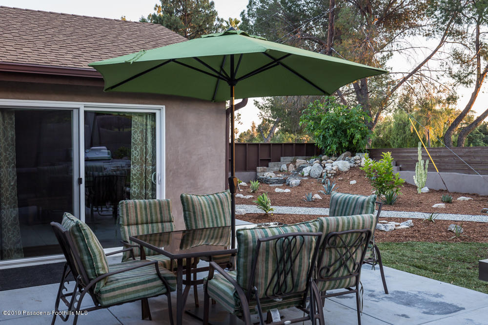 1617 Meadowbrook Road Altadena, CA 91001 - Photo 27 of 33 1617 Meadowbrook Pierre Galant-27