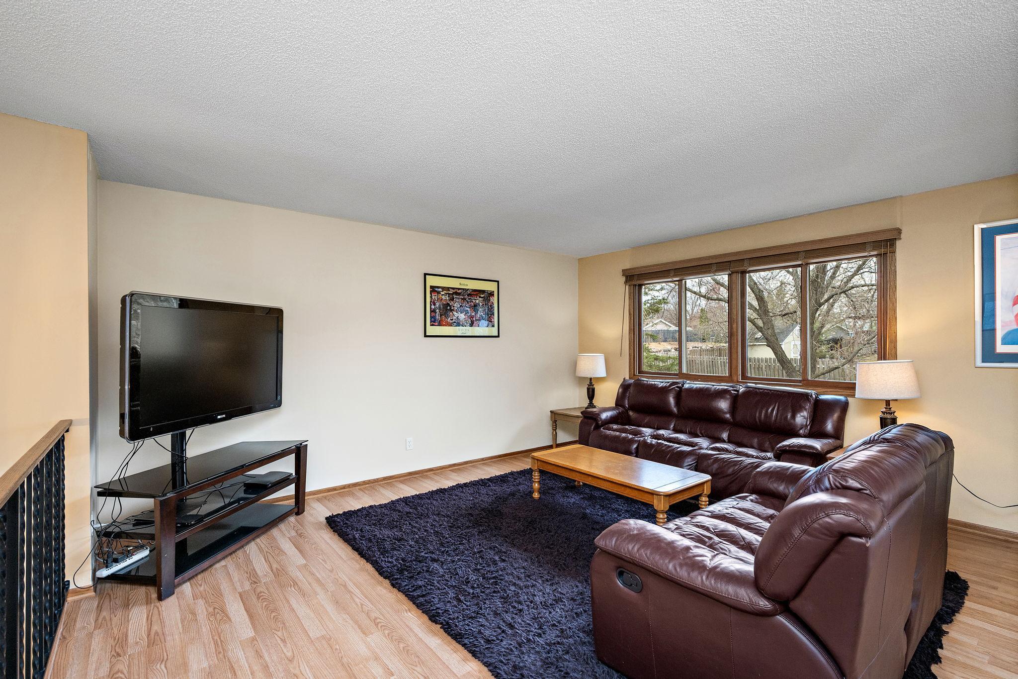 6213 Magda Drive Maple Grove, MN 55369 - Photo 2 of 30