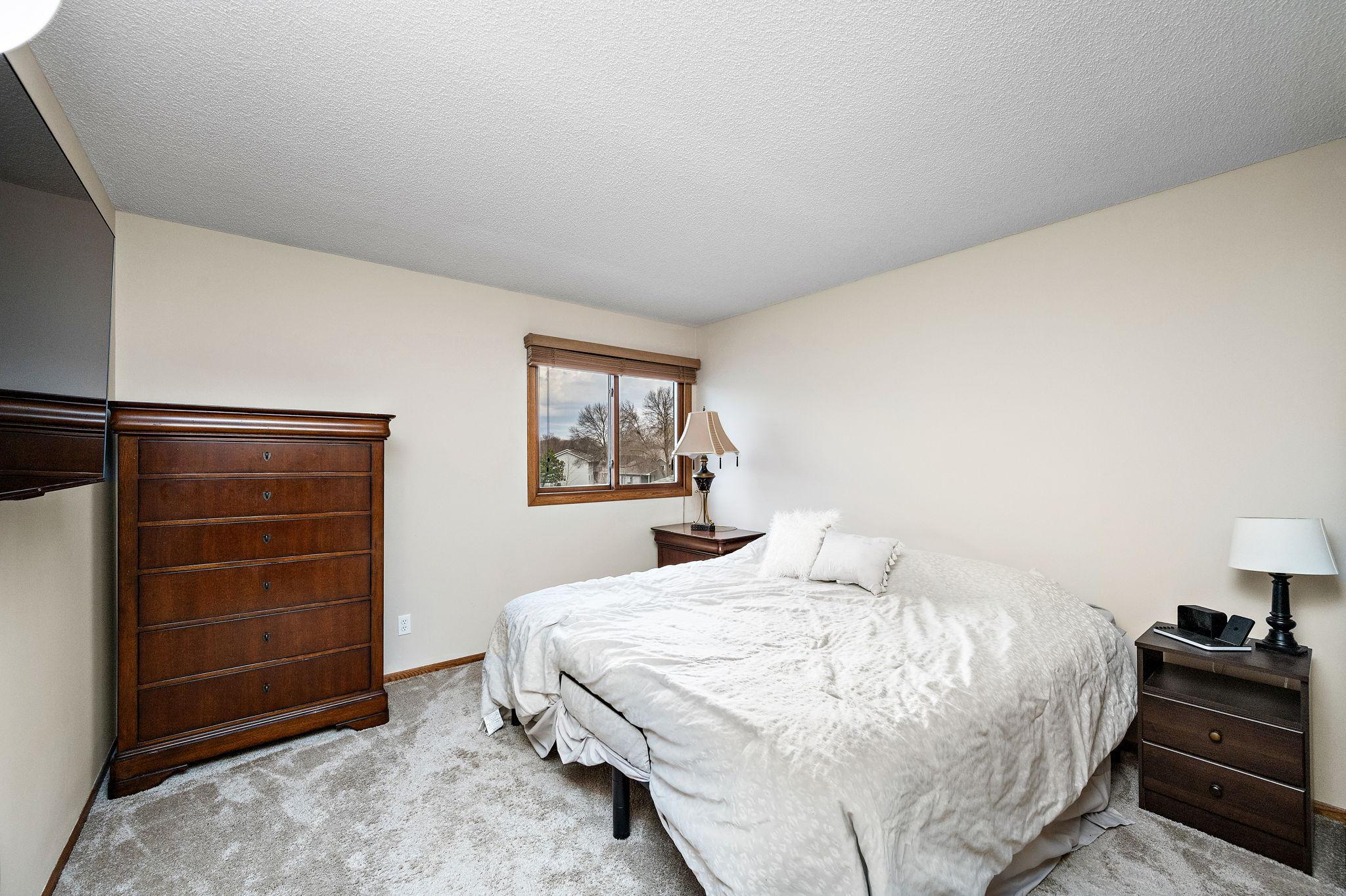 6213 Magda Drive Maple Grove, MN 55369 - Photo 8 of 30