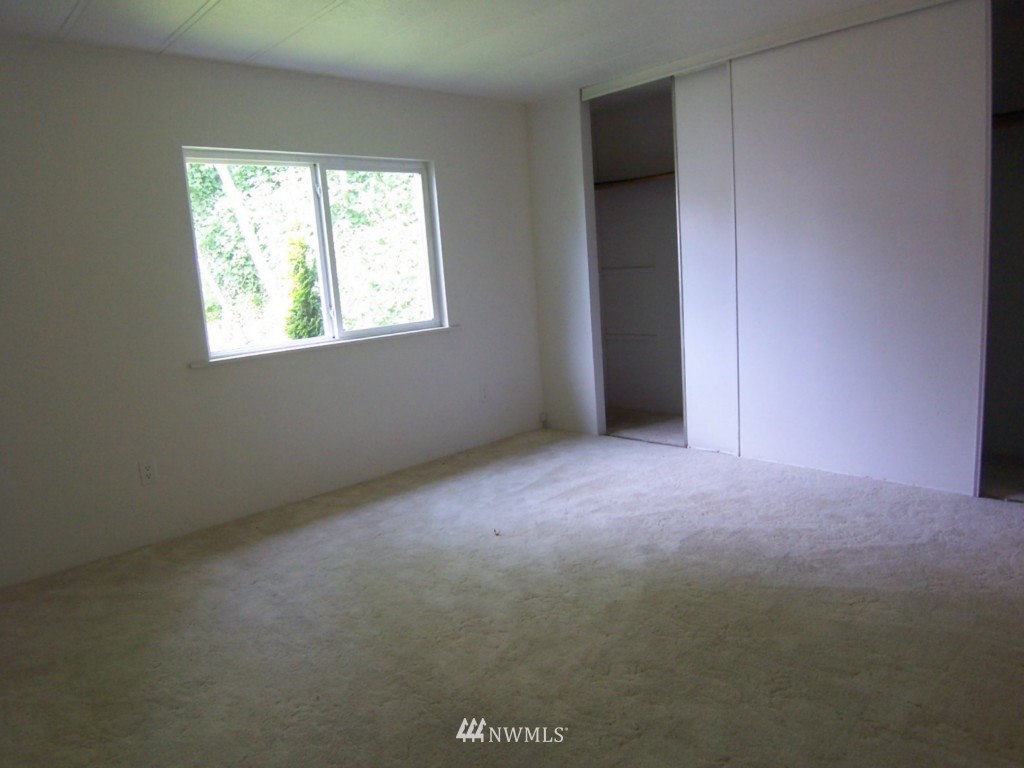 7701 Hardeson Road, Unit 60 Everett, WA 98203 - Photo 11 of 14