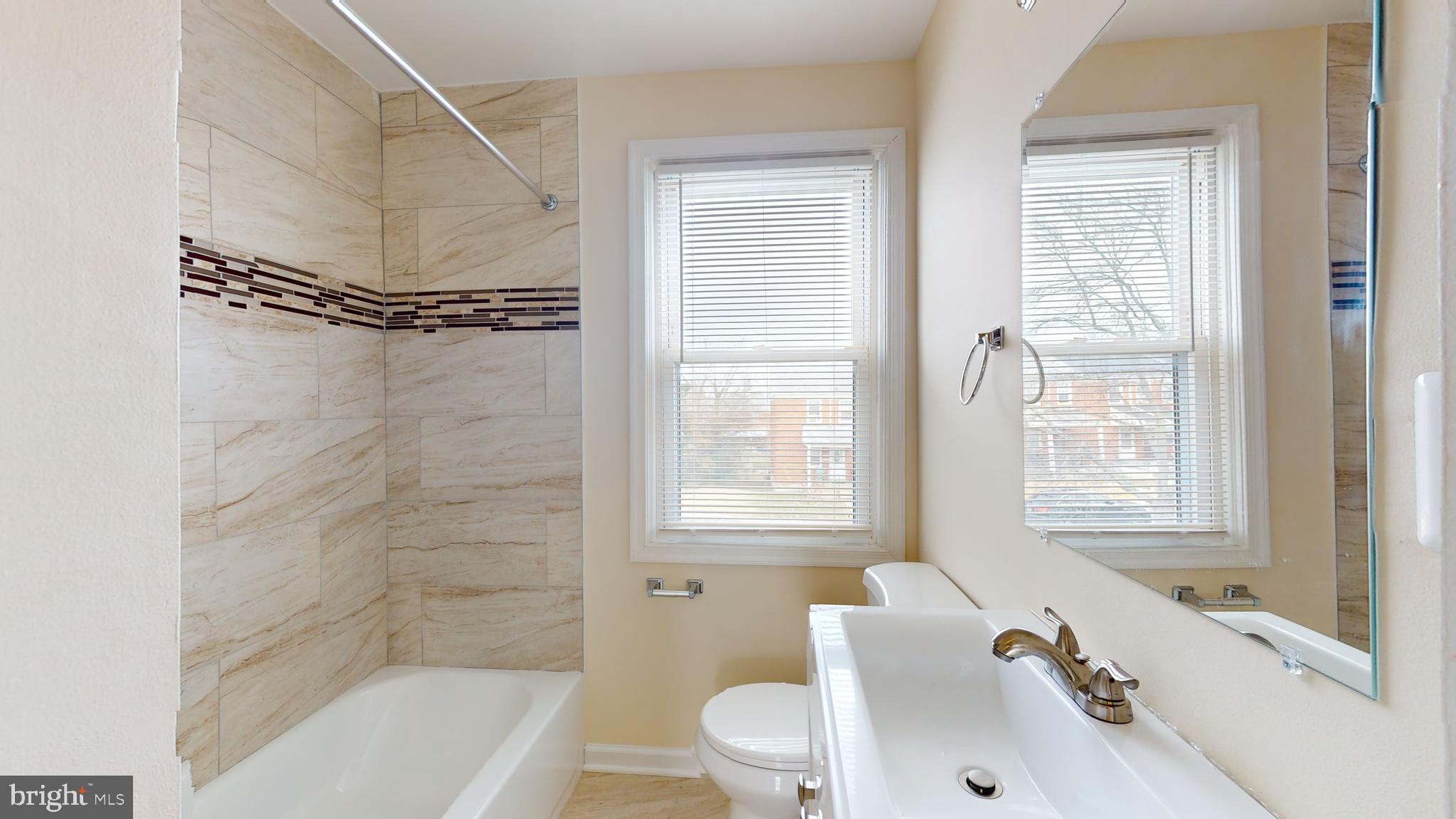1903 Wadsworth Way Baltimore, MD 21239 - Photo 11 of 29