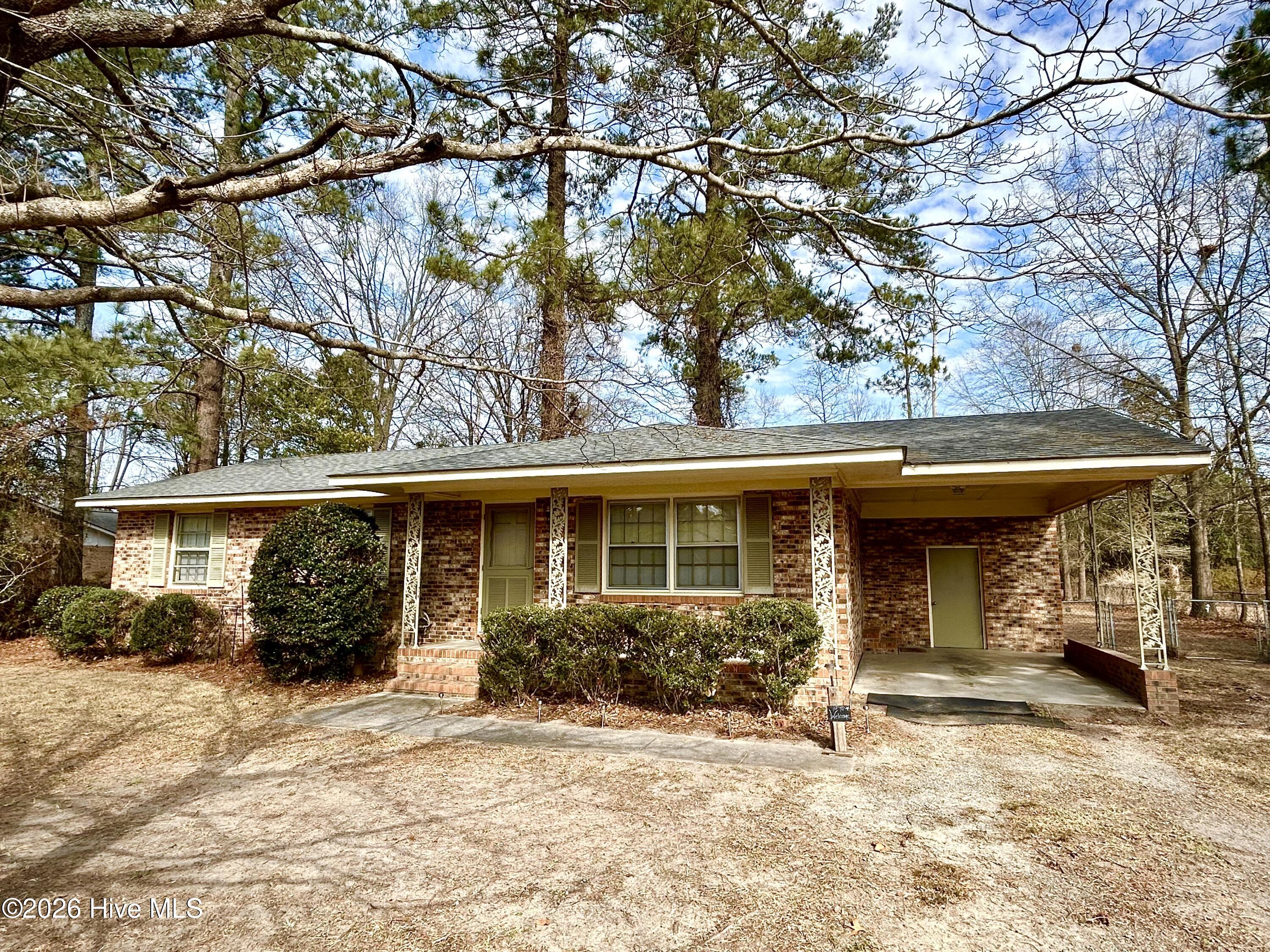 11401 Purcell Road Laurinburg, NC 28352 - Photo 3 of 25 IMG_0173