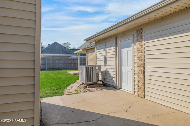 $238,500 | 101 Silver Medal Drive, Lafayette, LA 70506