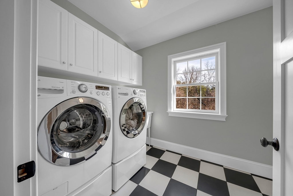 87 Porter Road Andover, MA 01810 - Photo 28 of 42