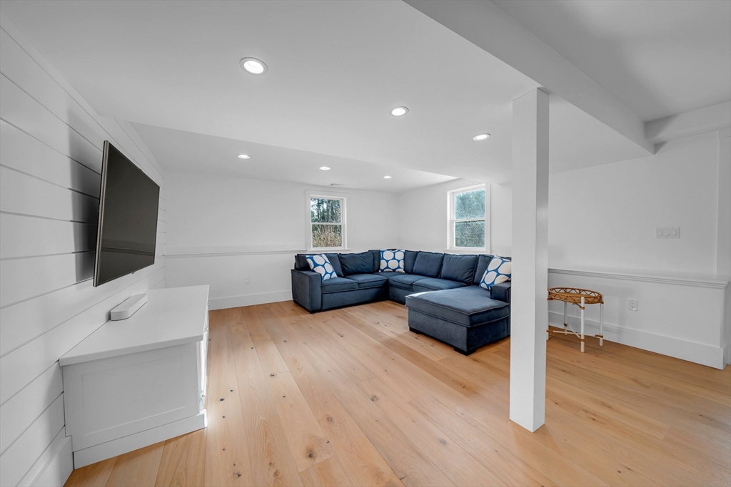 87 Porter Road Andover, MA 01810 - Photo 30 of 42