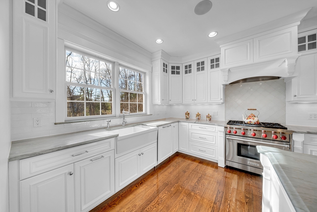87 Porter Road Andover, MA 01810 - Photo 4 of 42