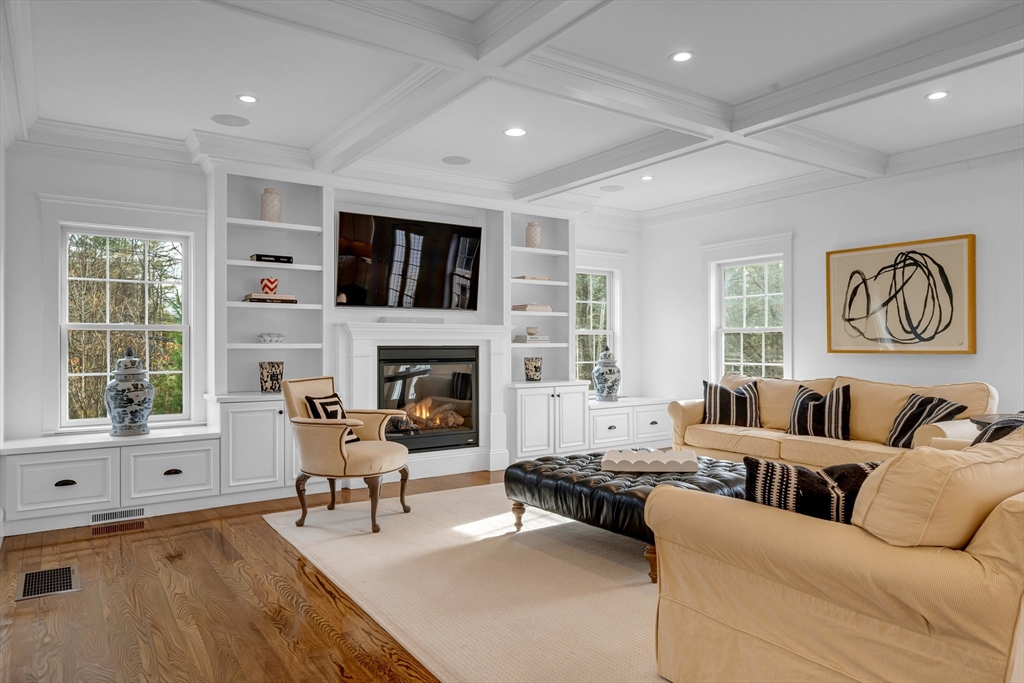 87 Porter Road Andover, MA 01810 - Photo 9 of 42