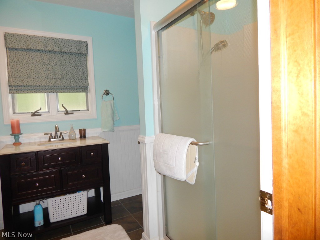 10106 Nichols Road Mantua, OH 44255 - Photo 16 of 25 Gallery Image 16
