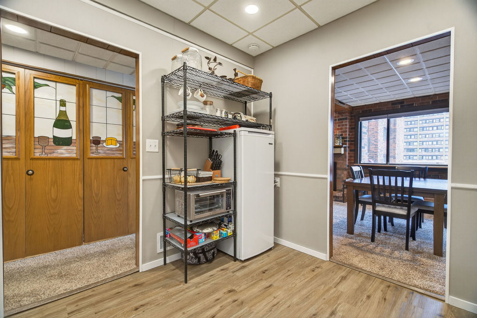 1504 Woodbridge Road, Unit 1A Joliet, IL 60436 - Photo 12 of 32 a view of a room with gym equipment