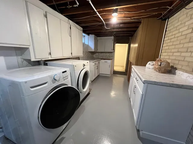 $369,900 | 7849 Florida Circle North, Brooklyn Park, MN 55445