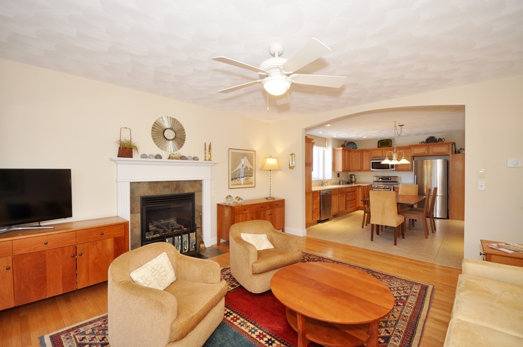 14 Turtle Hill Road, Unit B Ayer, MA 01432 - Photo 4 of 29 Gallery Image 4