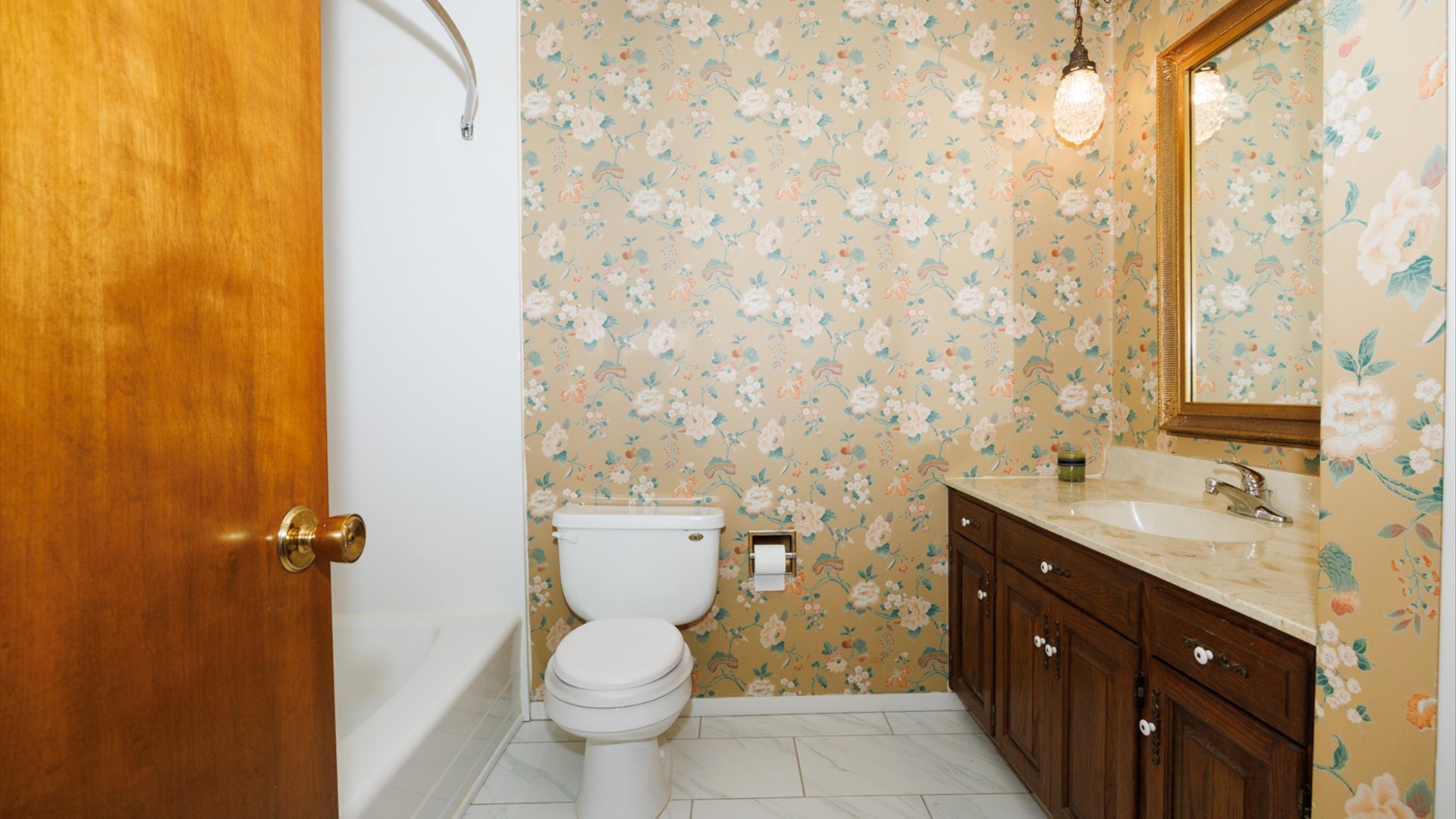 103 Cheltenham Drive Normal, IL 61761 - Photo 5 of 47