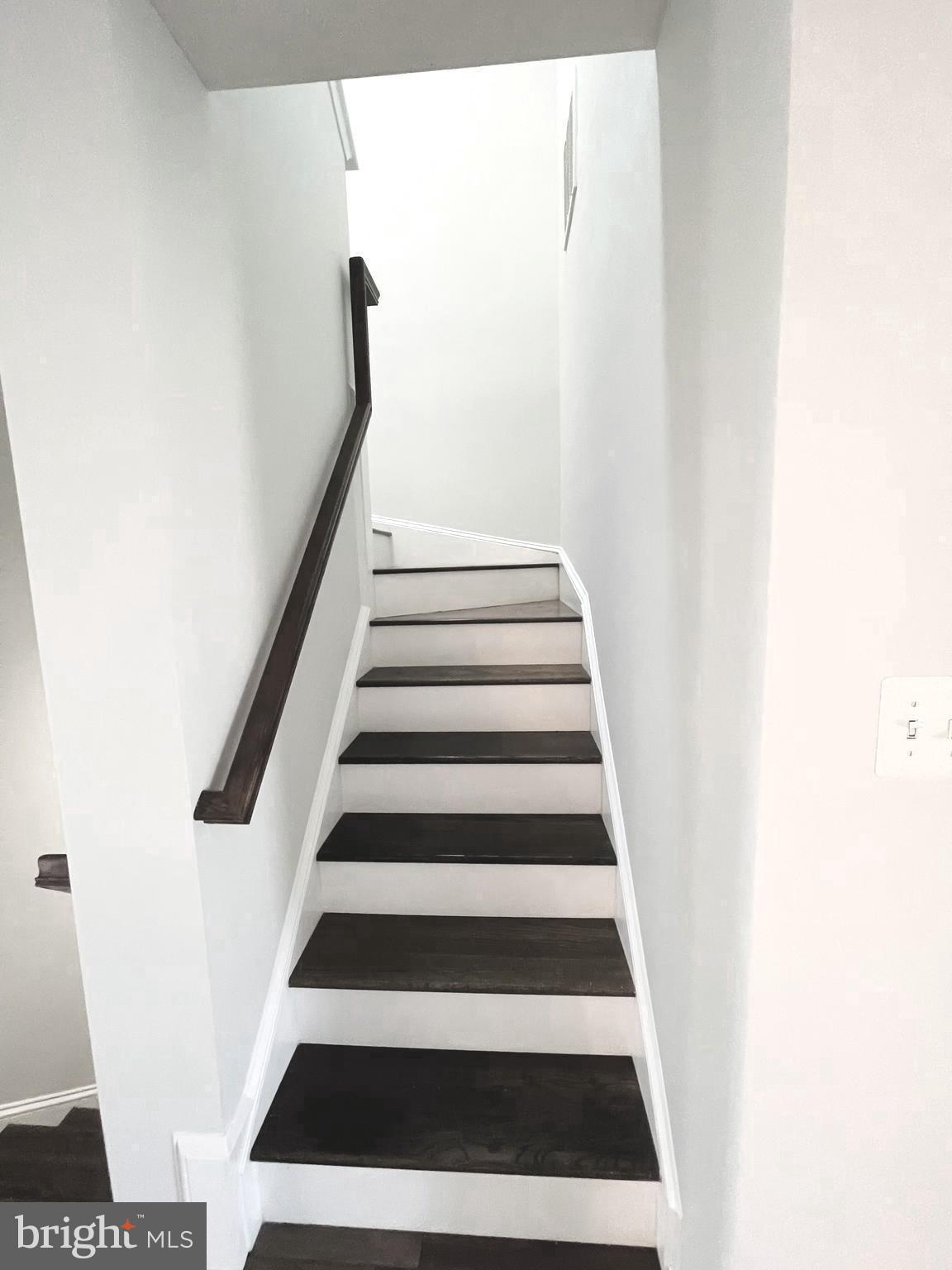 43178 Witham Square Ashburn, VA 20148 - Photo 21 of 31 stairs to 4th level