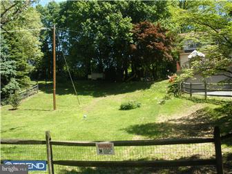 17 Riverside Drive Reading, PA 19605 - Photo 12 of 12 Gallery Image 12