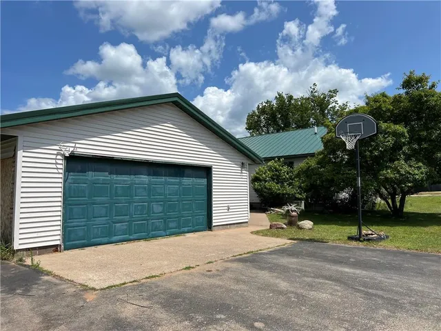 $249,900 | 417 8th Avenue, Shell Lake, WI 54871